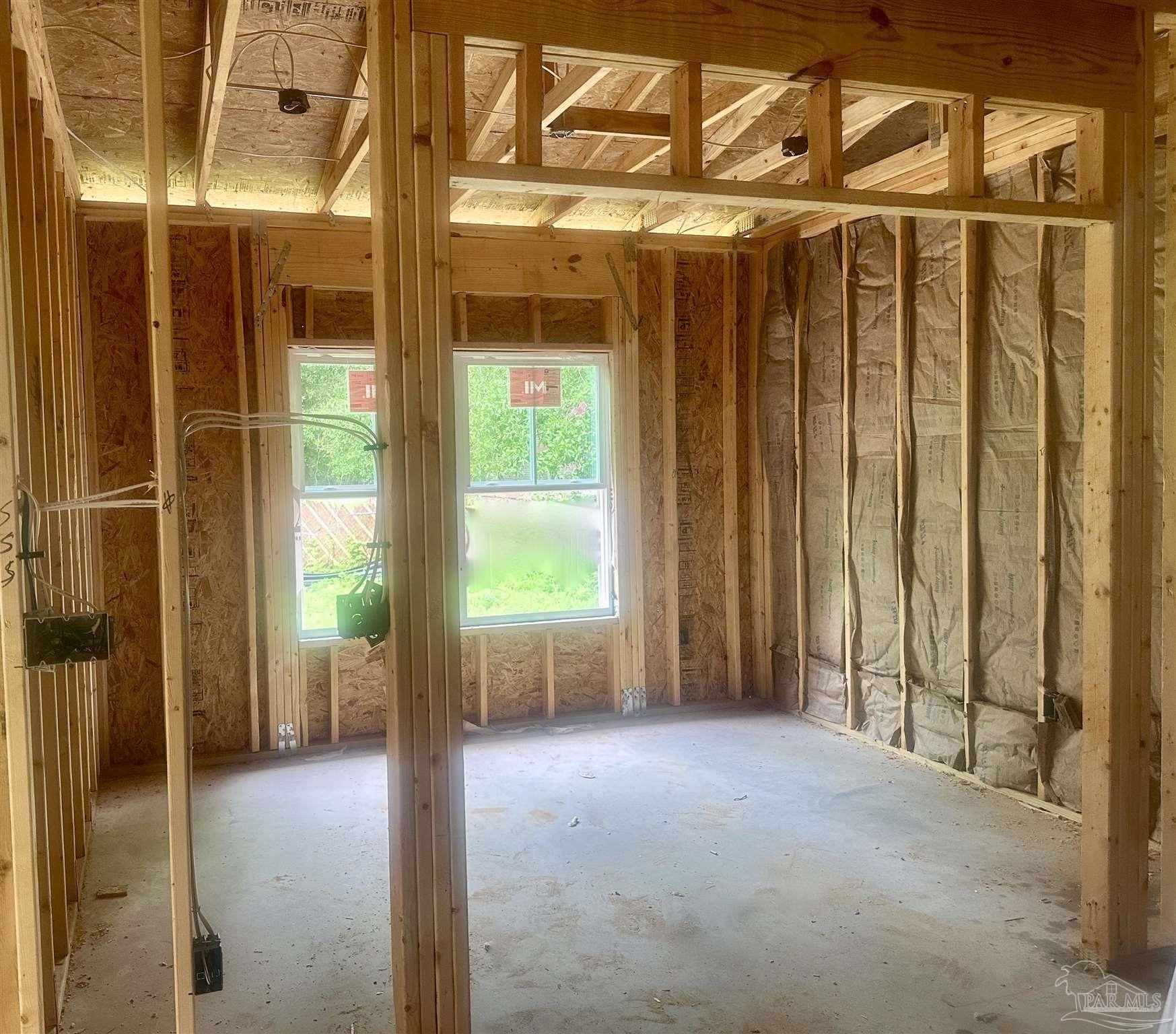 1913 W Chase St. Pensacola, FL 32502