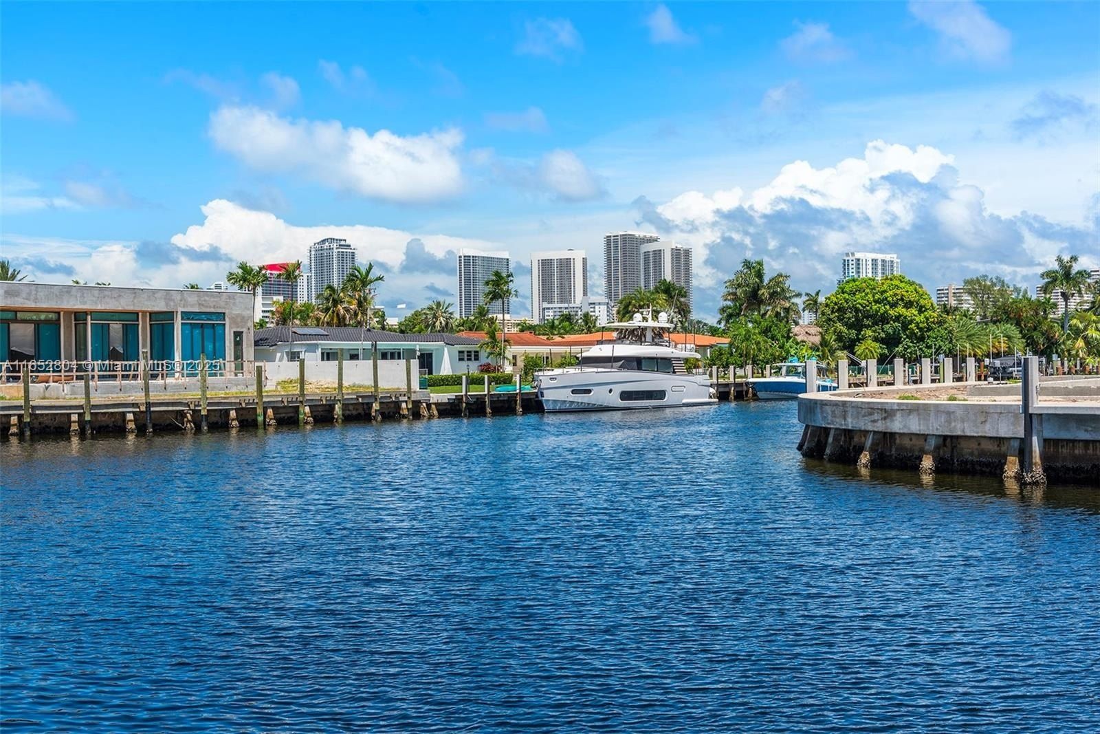 661 Layne Blvd. Hallandale Beach, FL 33009