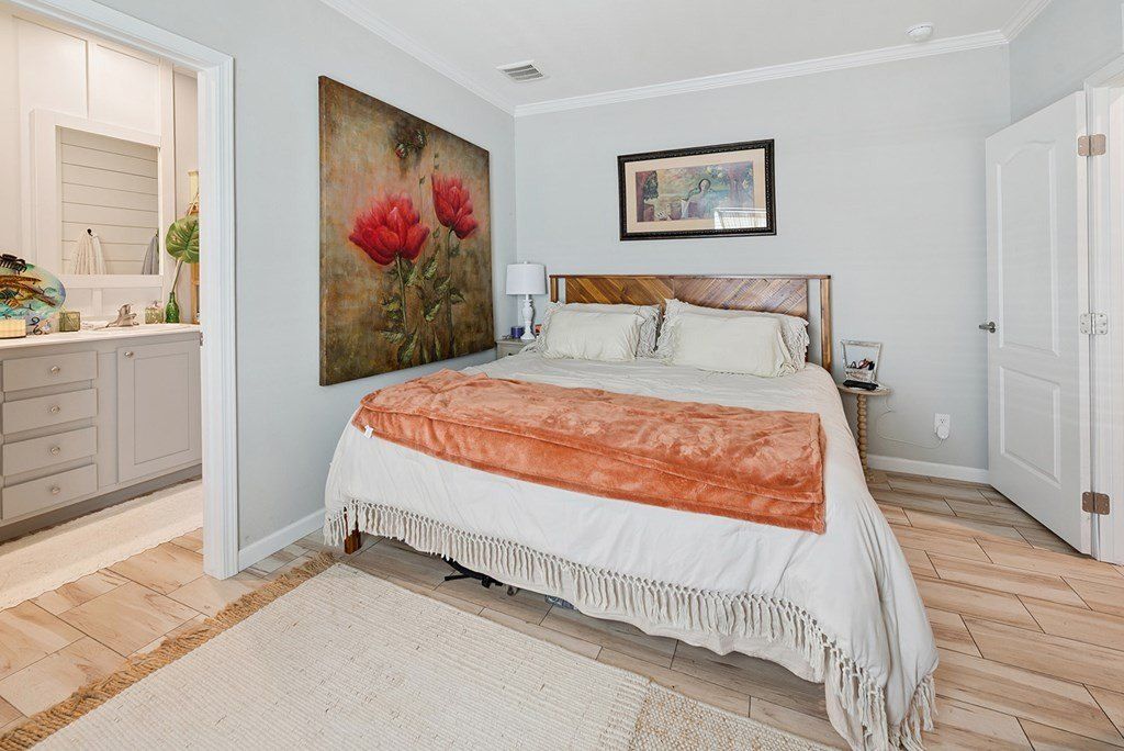 119 218Th St. Suwannee, FL 32692