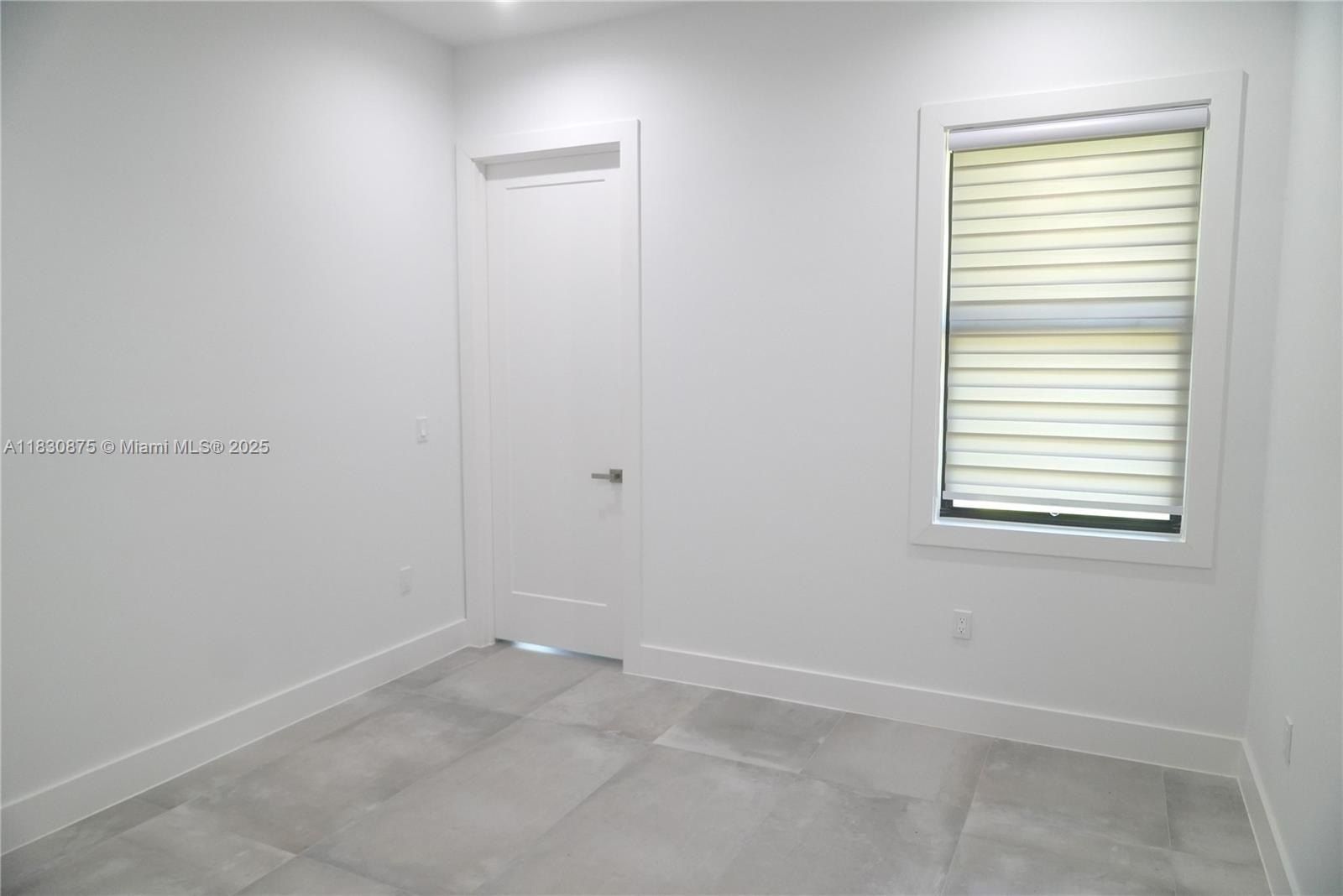 209 35Th Ave Nw. Naples, FL 34120