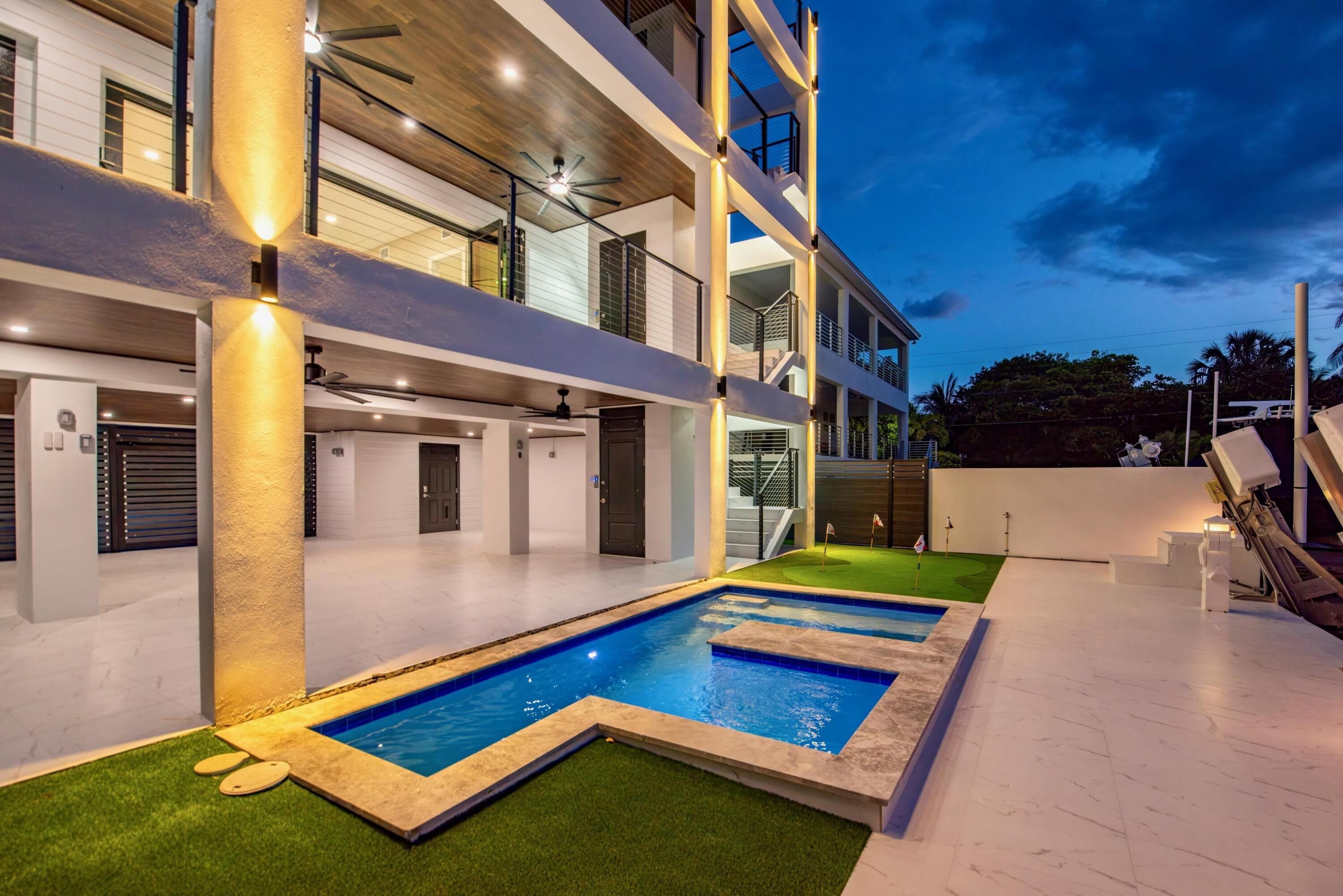 3 Evergreen Avenue. Key West, FL 33040