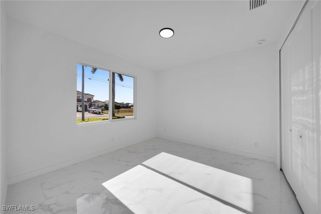 1234 Nw 36Th Avenue. Cape Coral, FL 33993