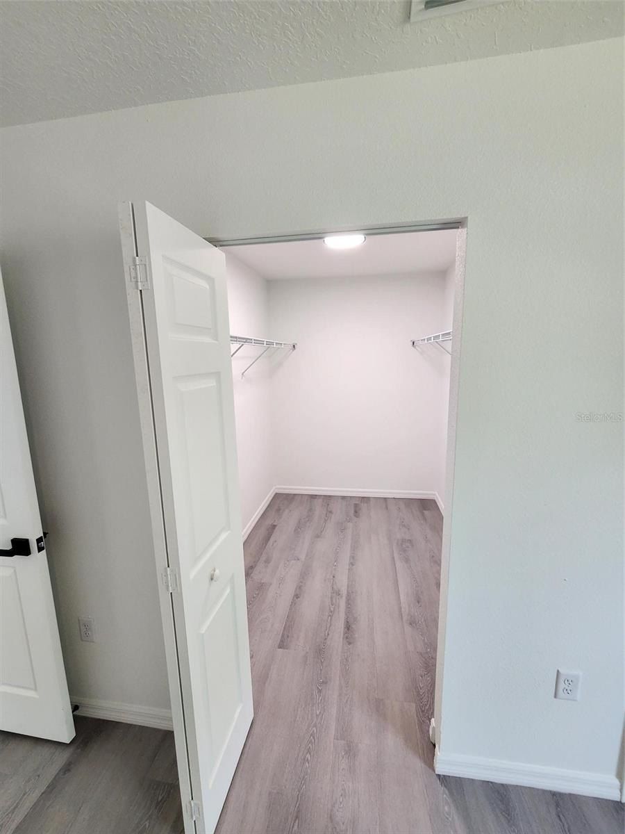 24780 Nw Hillsdale Avenue. Dunnellon, FL 34431