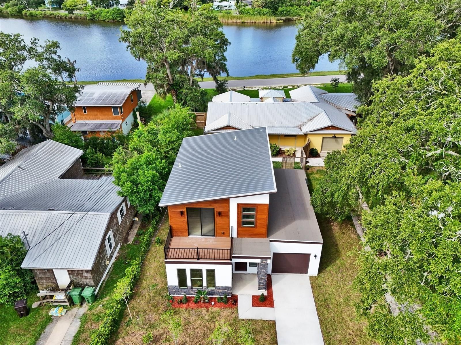 18 Clark Street. St Augustine, FL 32084