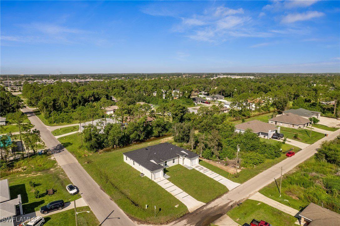 24012403 Quentin Avenue S. Lehigh Acres, FL 33973