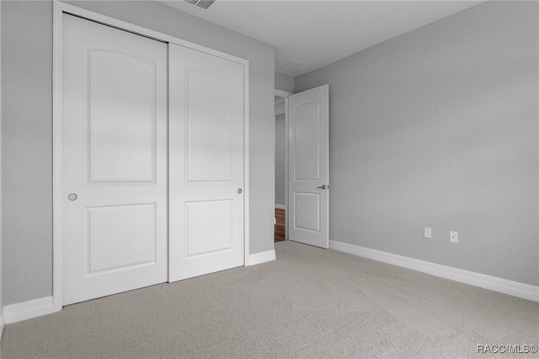 57 Woodfield Circle. Homosassa, FL 34446