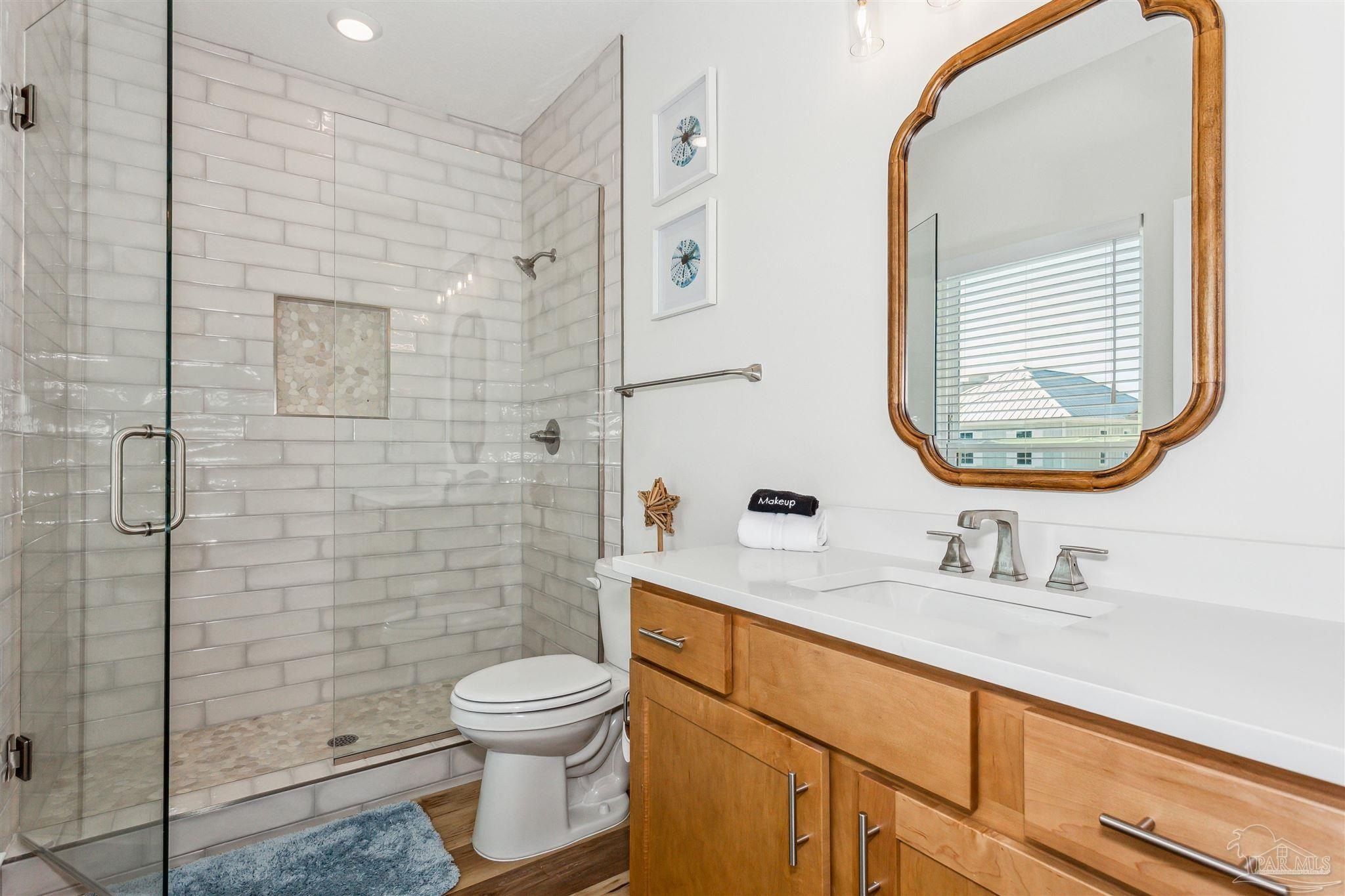 201 Clipper Dr. Pensacola, FL 32507