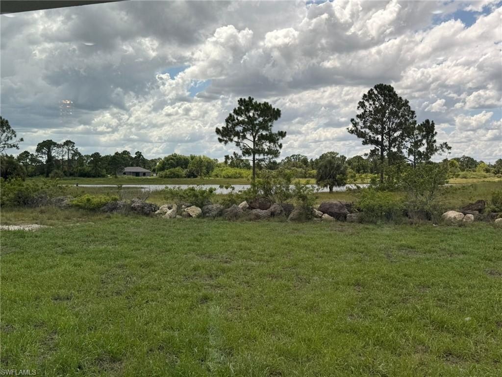 937 Grant. Lehigh Acres, FL 33974