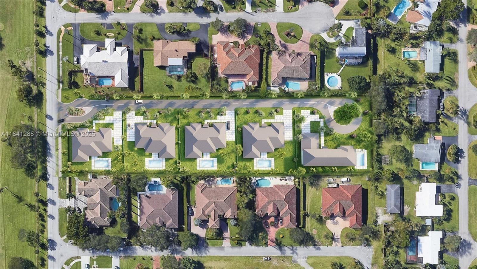 12641 Sw 93Rd Ct. Miami, FL 33176