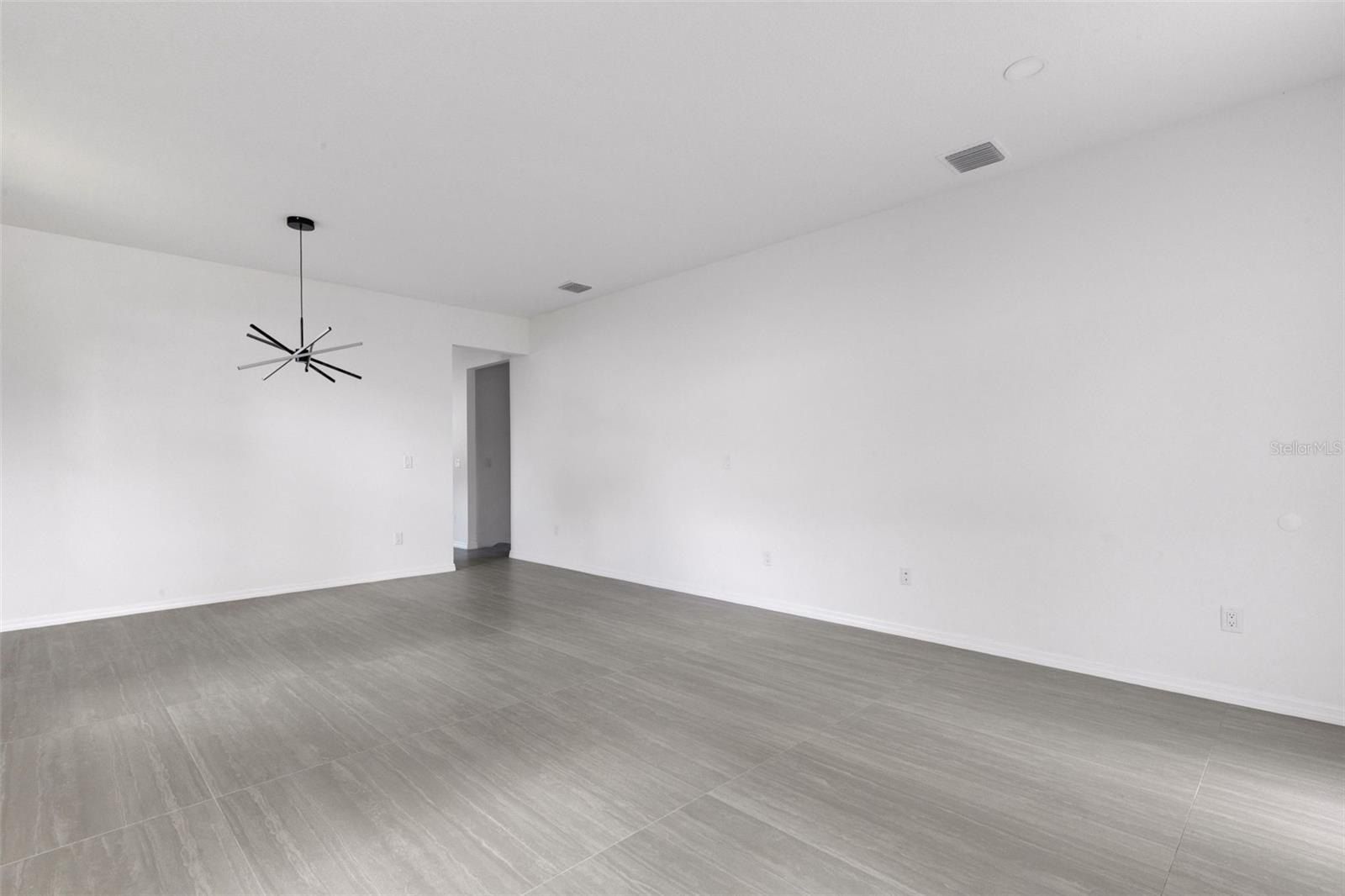 8522 N Boulevard. Tampa, FL 33604