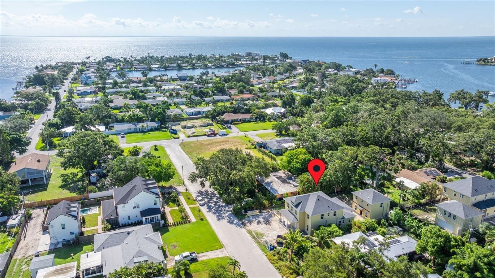 246 23Rd Avenue Se. St Petersburg, FL 33705