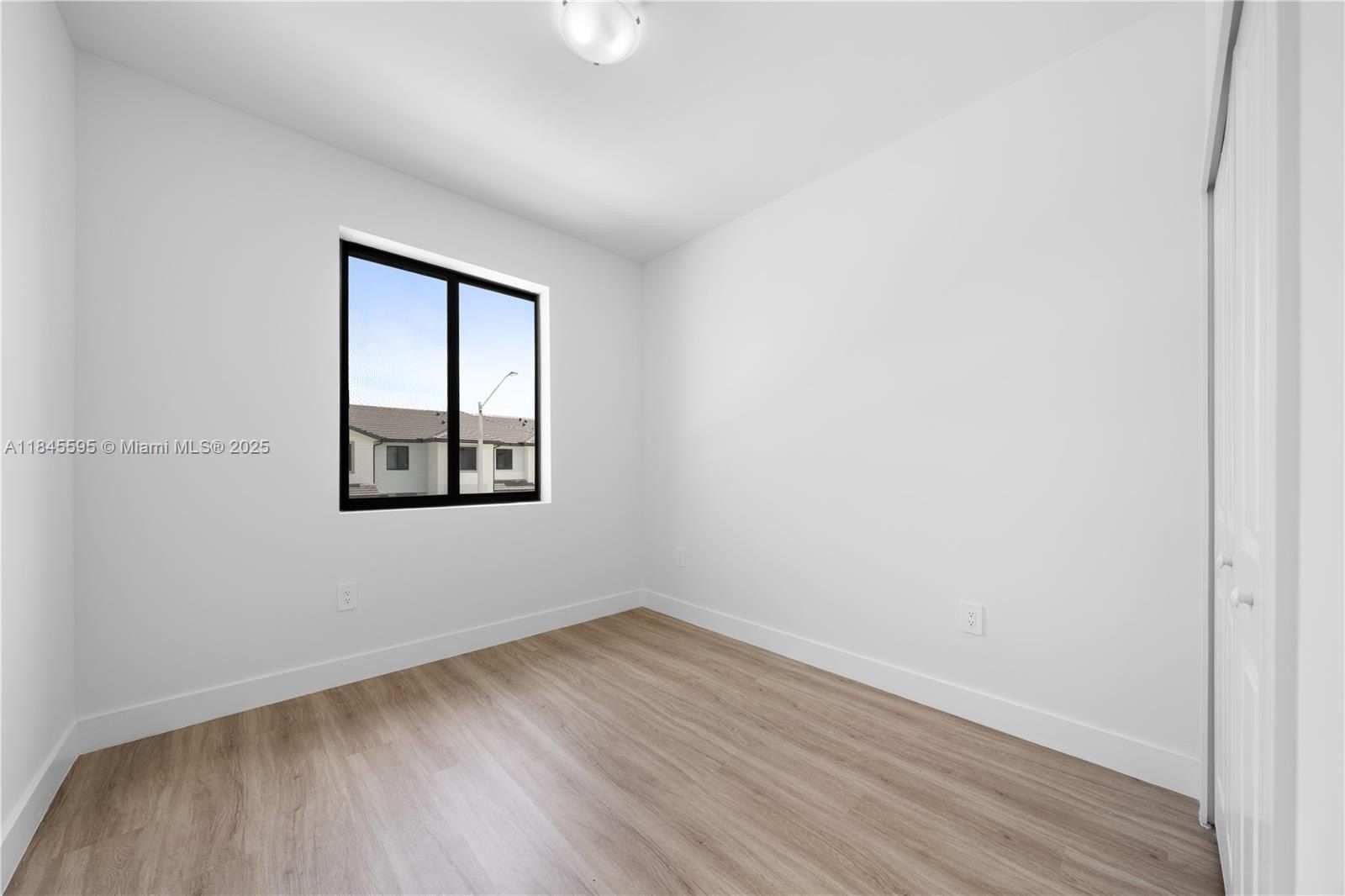 18973 Sw 344 Ter. Florida City, FL 33034