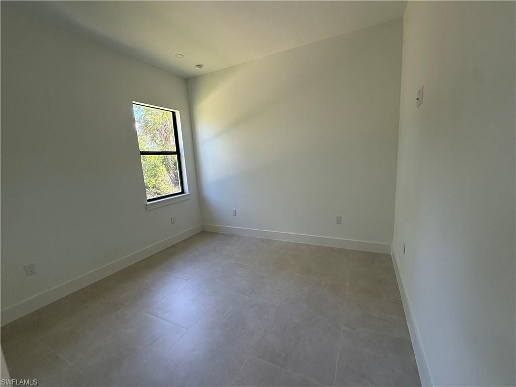 3224 37Th Ave Ne. Naples, FL 34120