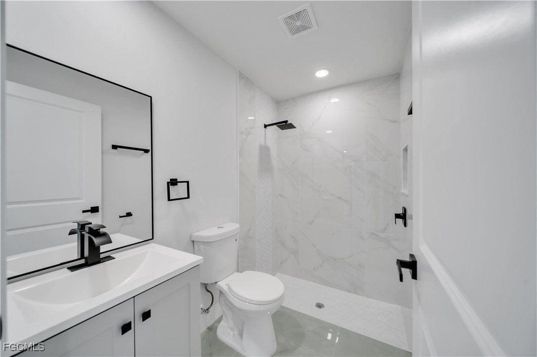 101 W 9Th Street. Lehigh Acres, FL 33972