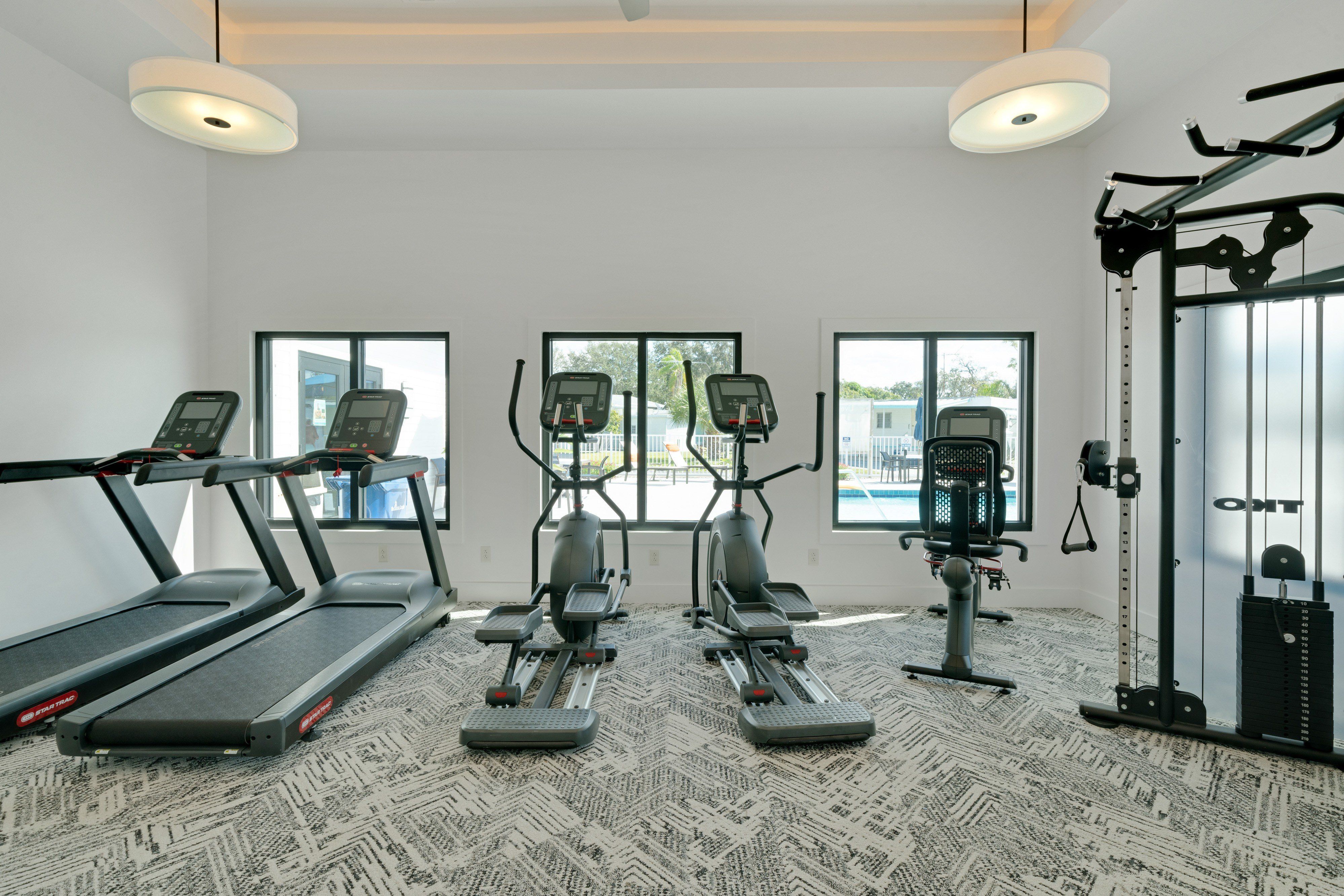 3223 N Lockwood Ridge Rd. Sarasota, FL 34234