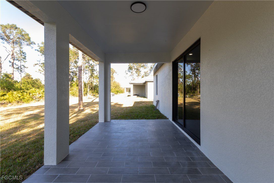 2716 2Nd Street Sw. Lehigh Acres, FL 33976