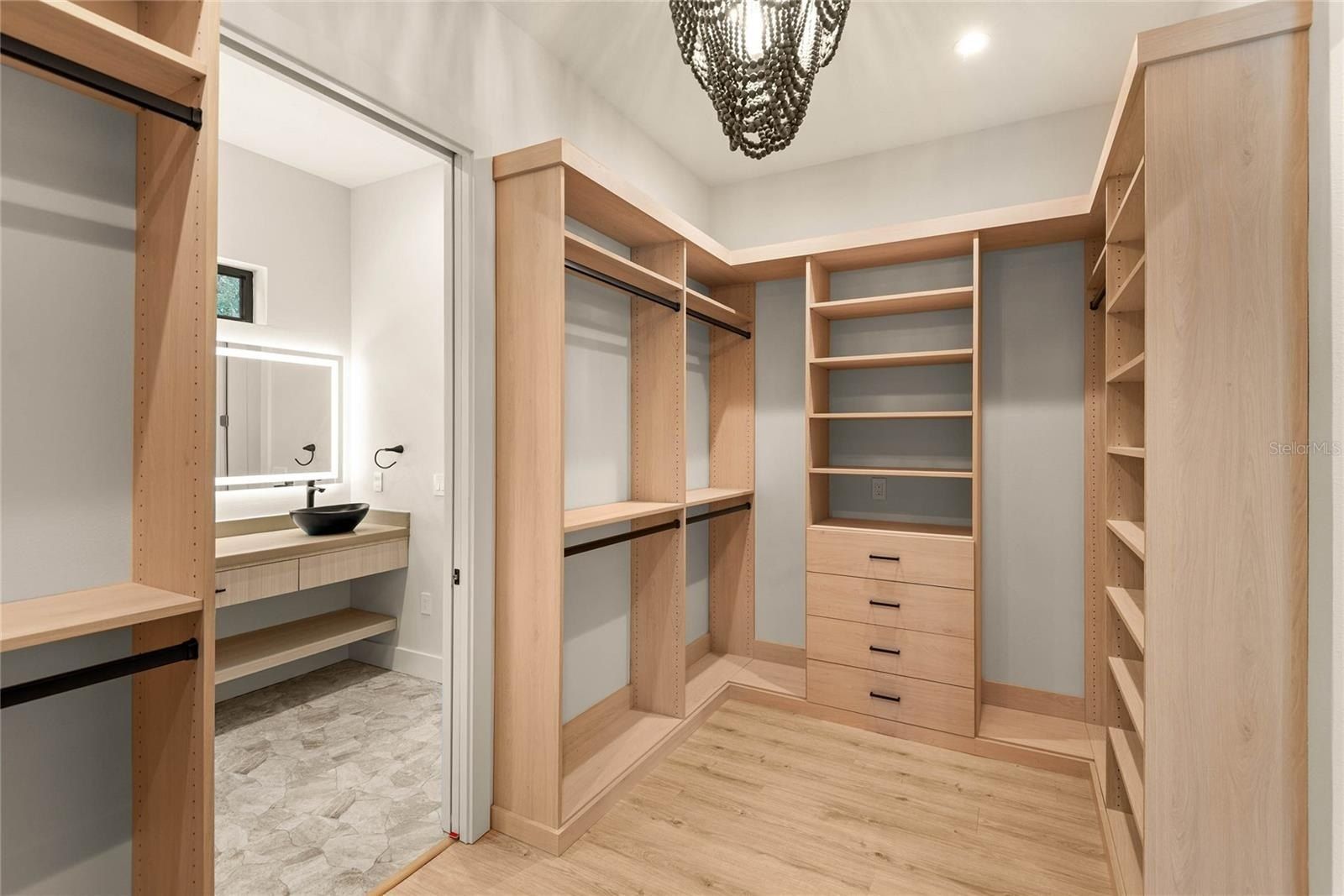 1925 Waldo Street. Orlando, FL 32806