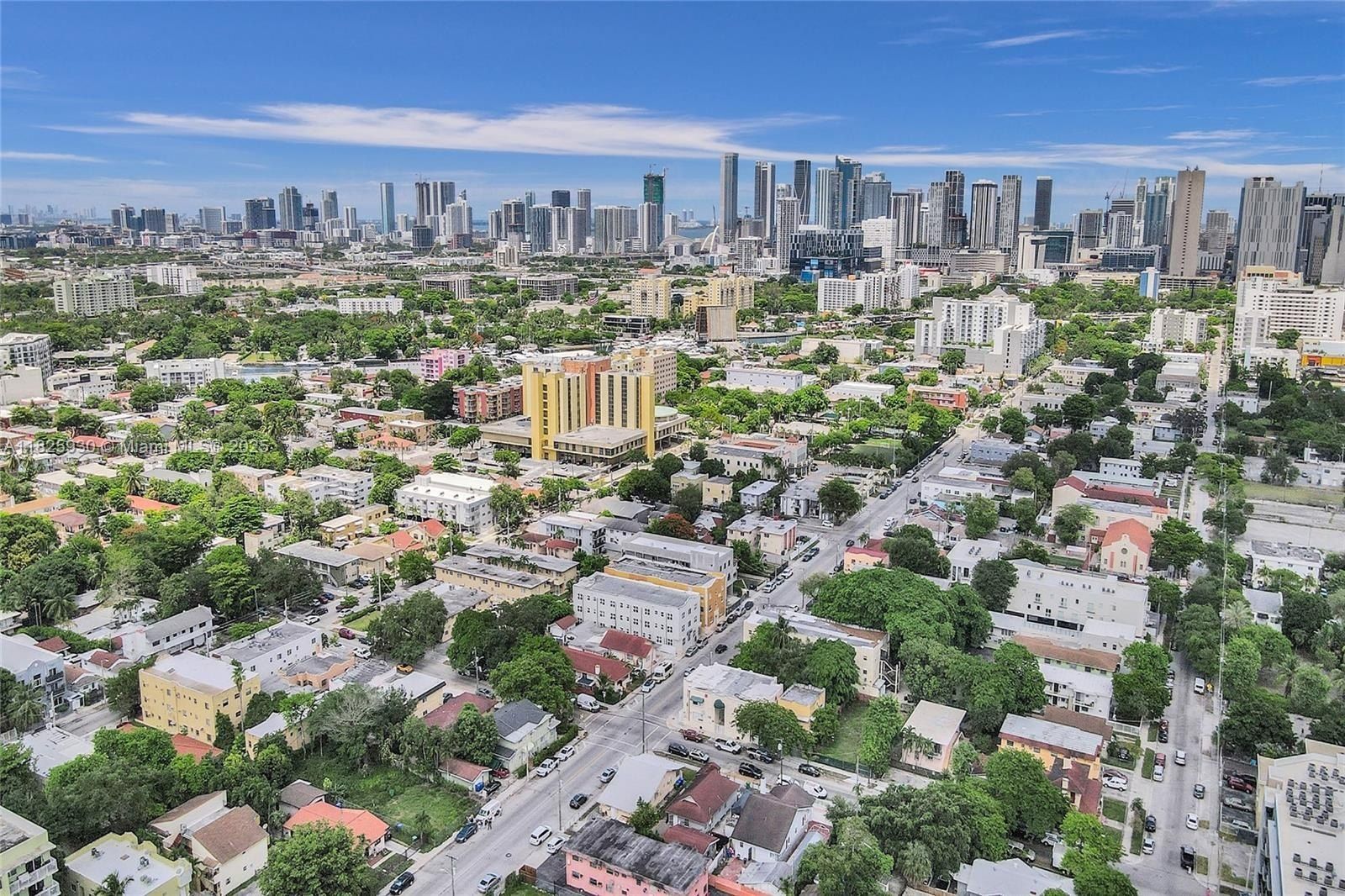 1037 Nw 2Nd St. Miami, FL 33128