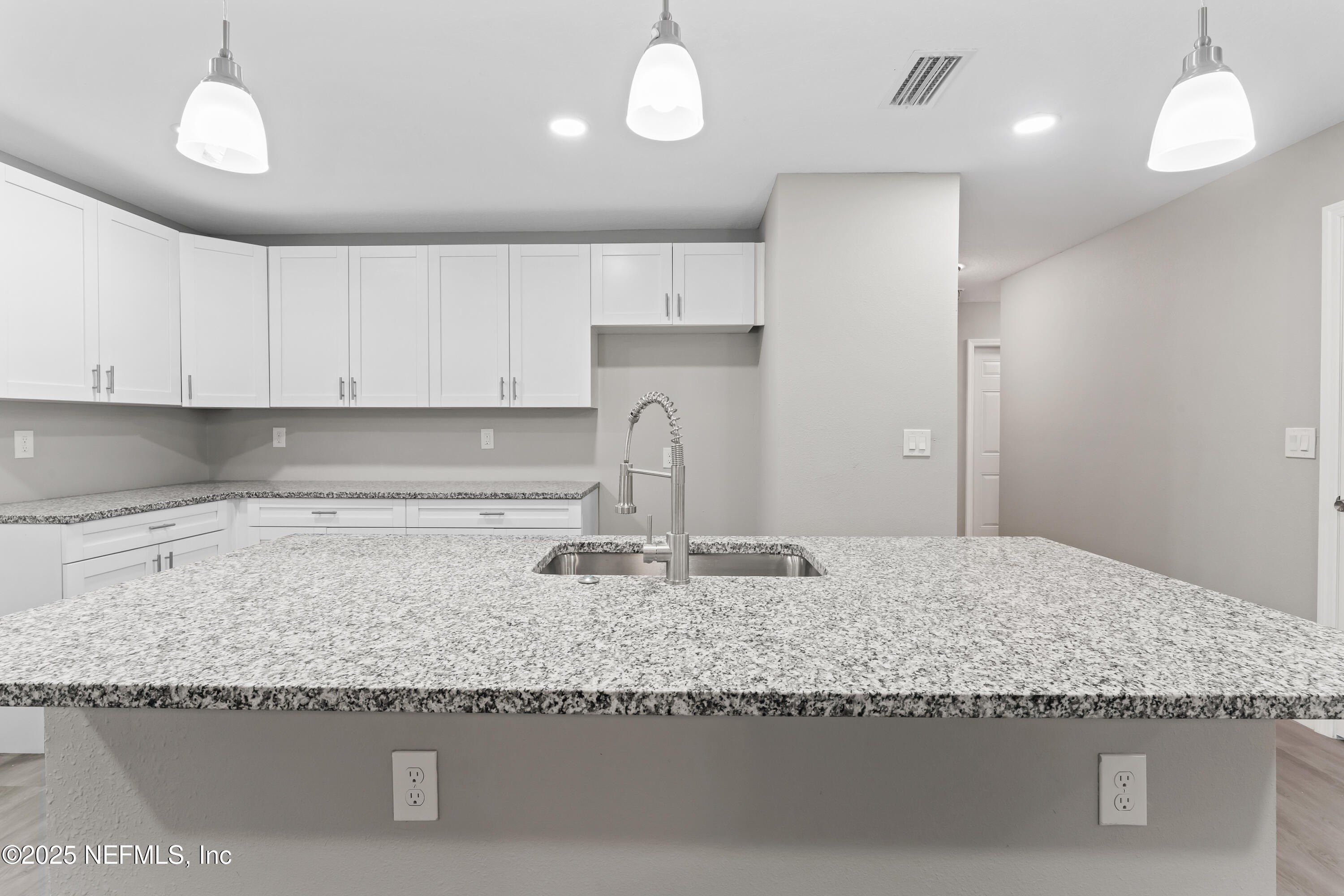 3641 Ardisia Road. Jacksonville, FL 32209