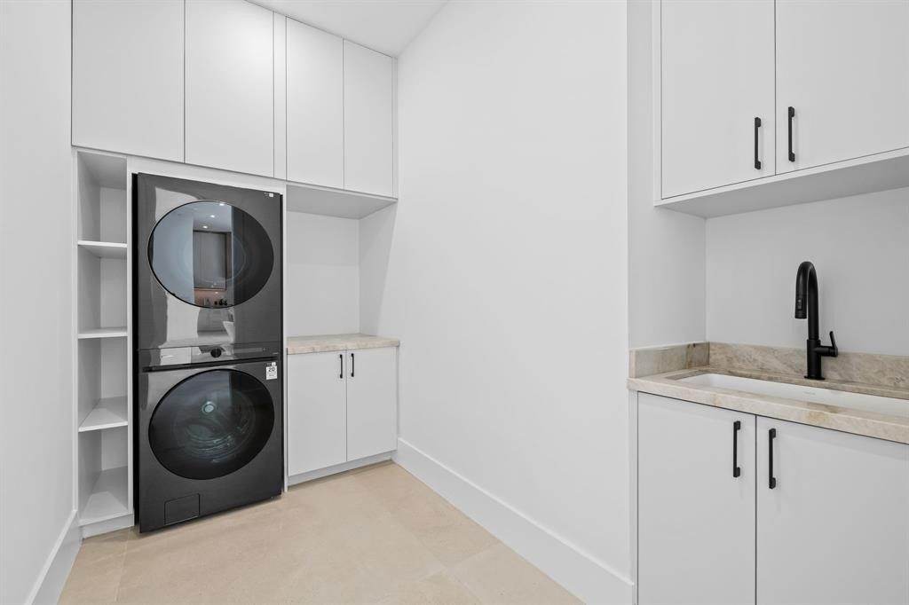 4516 Ne 22Nd Rd. Fort Lauderdale, FL 33308