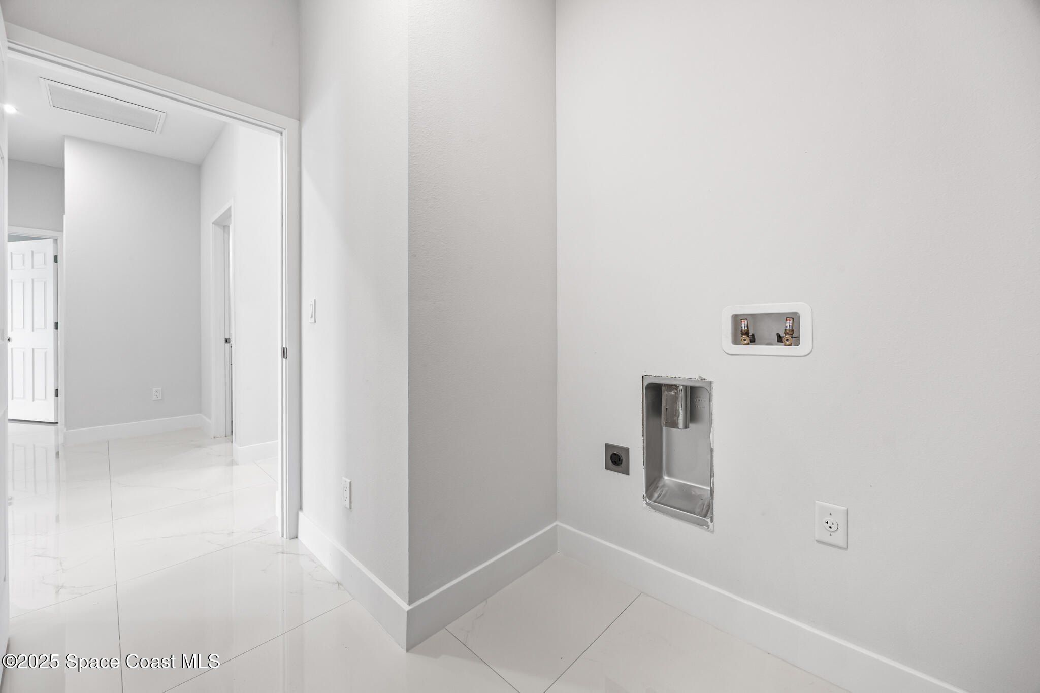 1105 Jupiter Boulevard Nw. Palm Bay, FL 32907