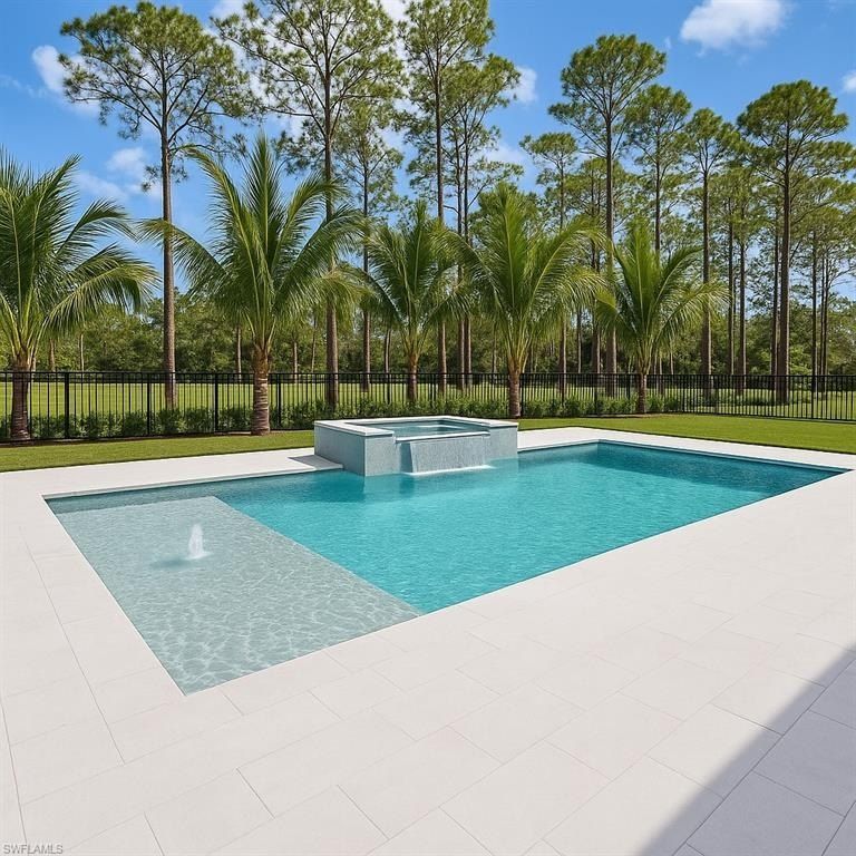 4461 Pine Ridge. Naples, FL 34119