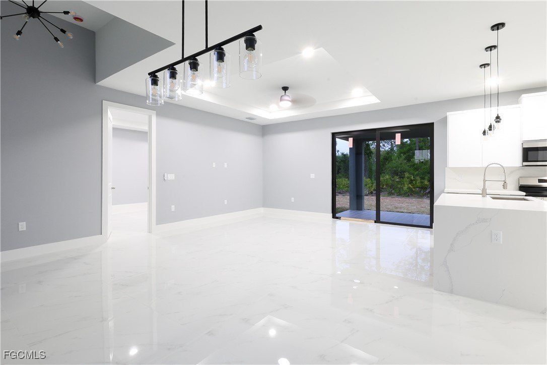 2514 52Nd Street Sw. Lehigh Acres, FL 33976