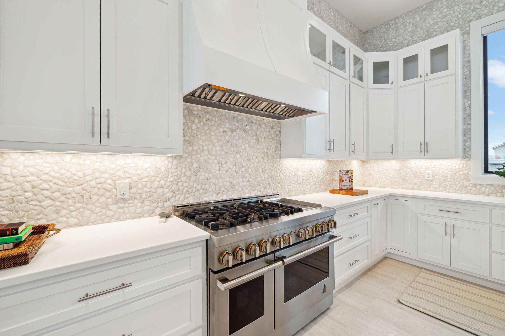 2974 Scenic Hwy 98. Destin, FL 32550