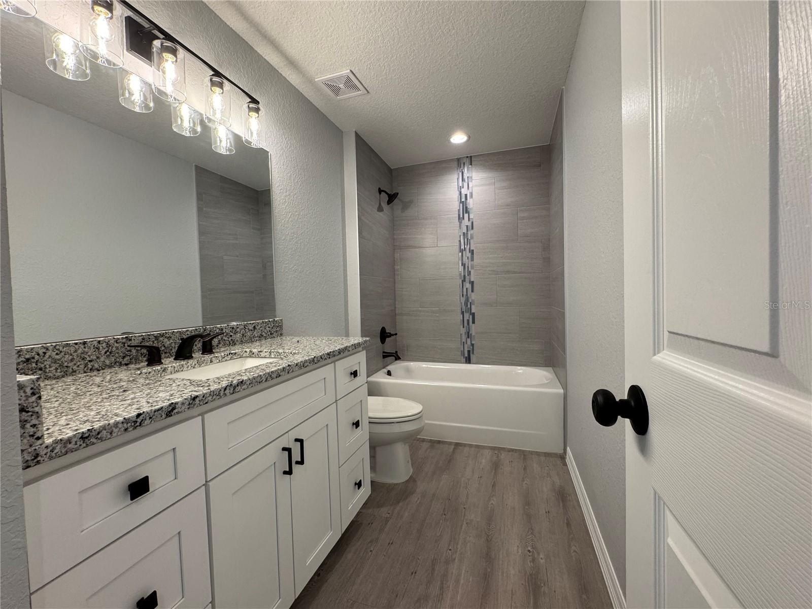 19 Nw 45Th Loop. Ocala, FL 34475