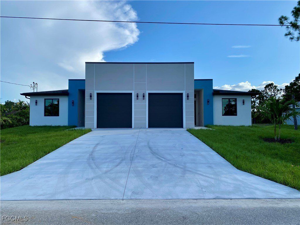 2403 Matena Avenue S Unit 2401. Lehigh Acres, FL 33973