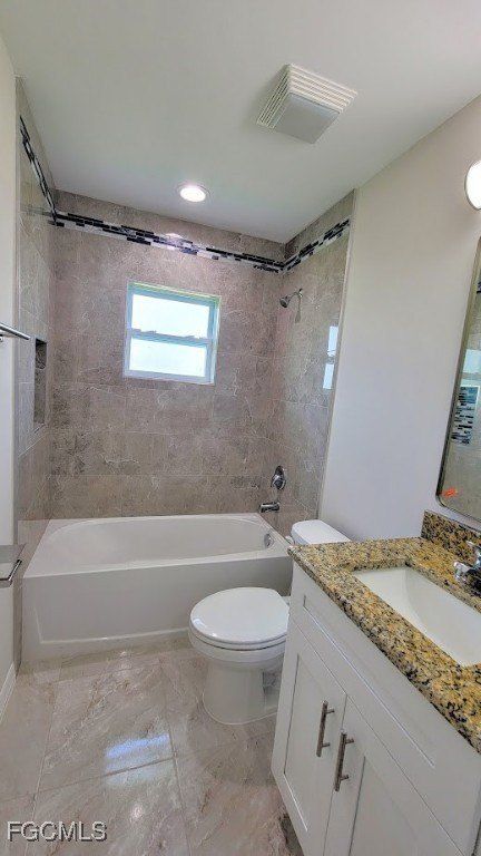 9019 E Crow Circle. Labelle, FL 33935