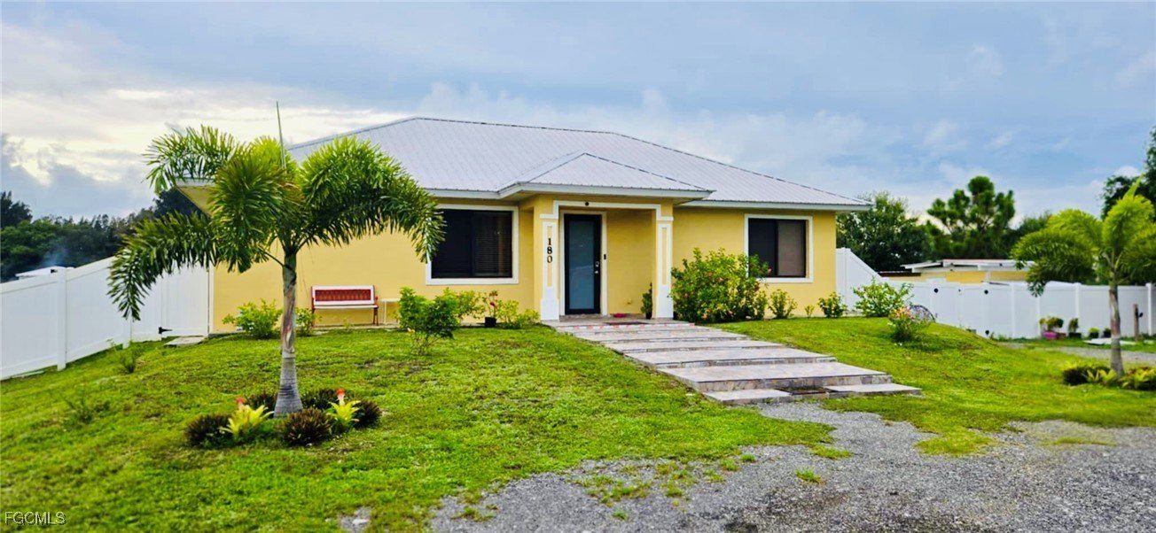 180 N Hacienda Street. Clewiston, FL 33440