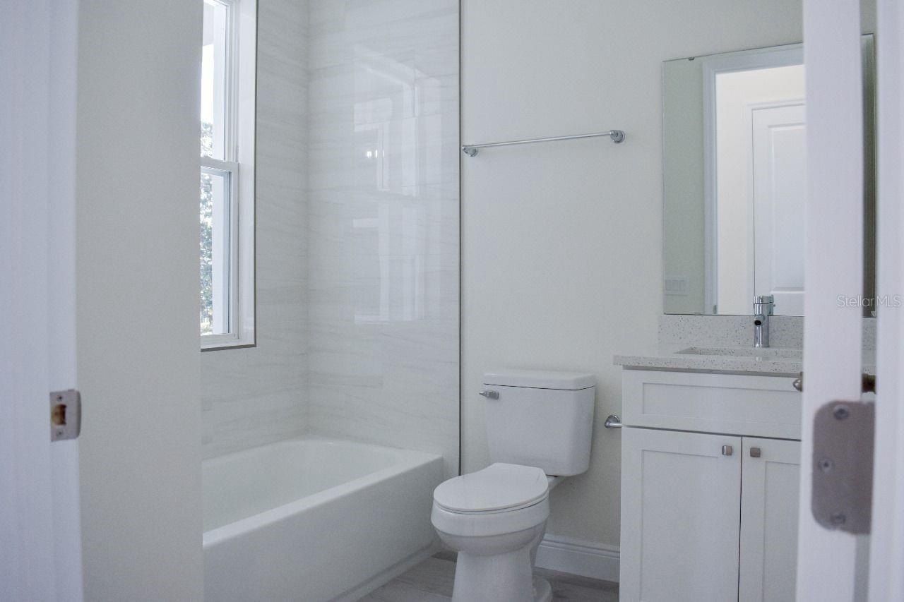 163 Blazing Star Avenue. Lake Alfred, FL 33850