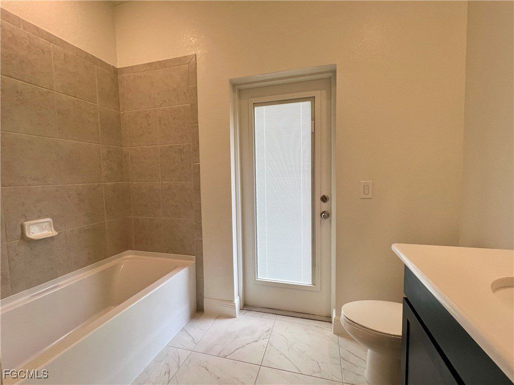 3444 Nw 45Th Place. Cape Coral, FL 33993