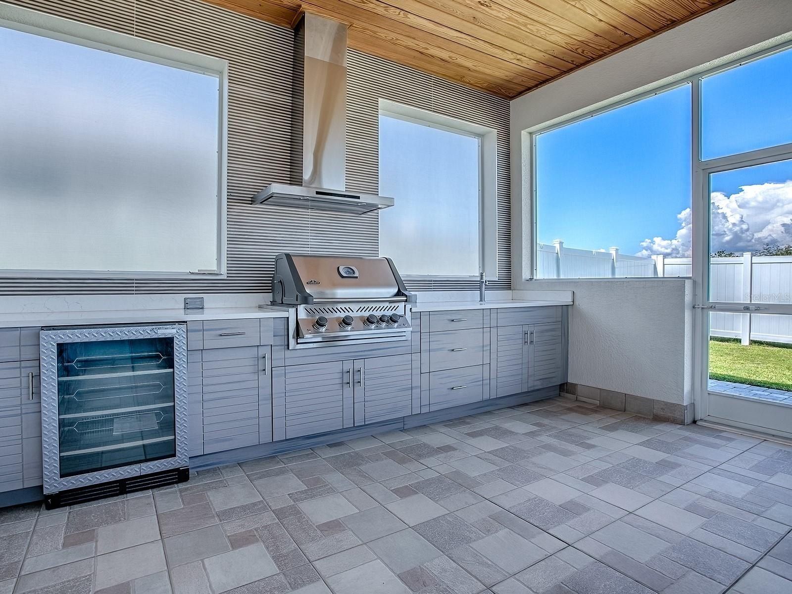 12608 Ne 49Th Drive. Oxford, FL 34484