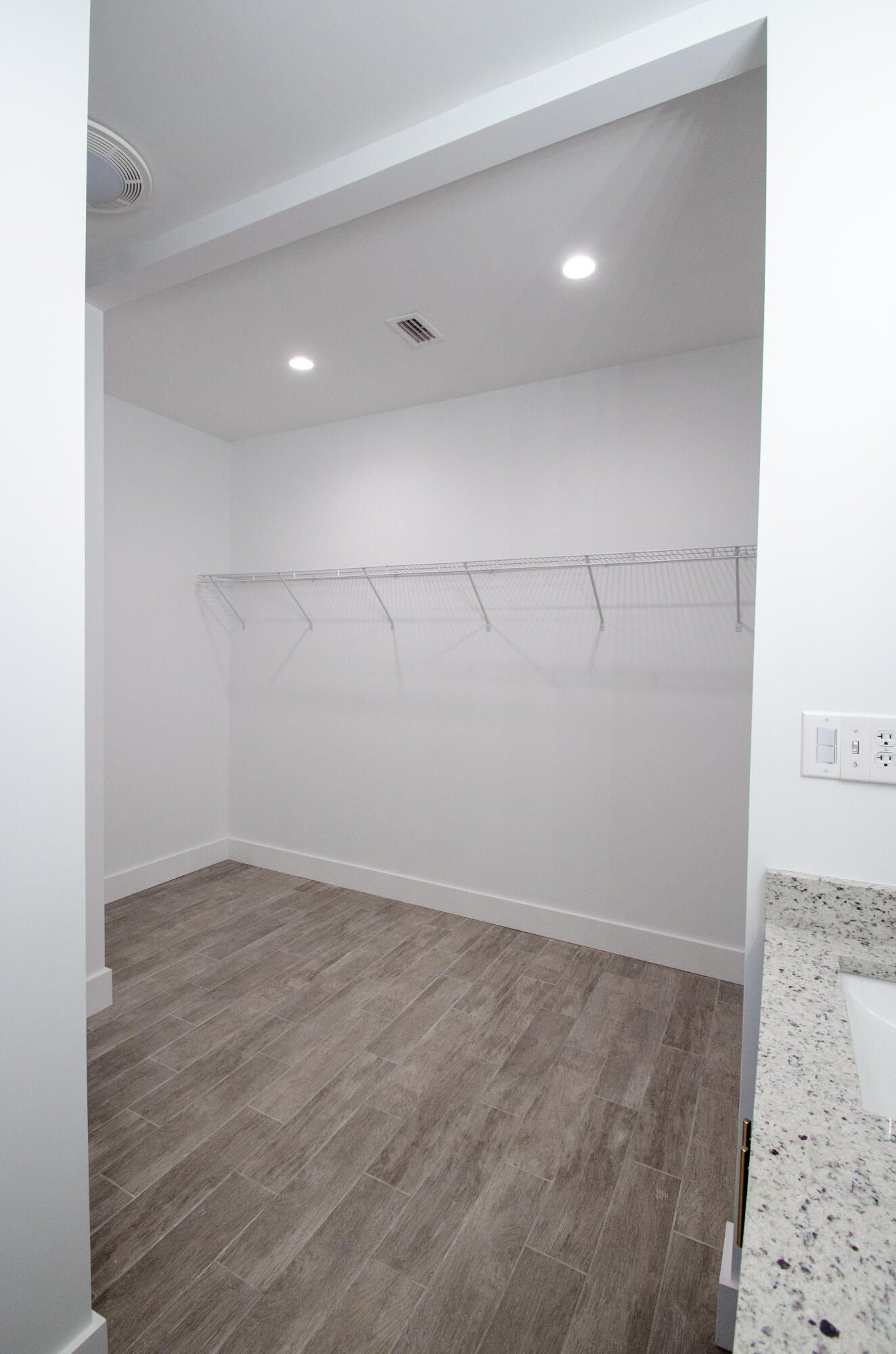 874 W Orange Avenue. Defuniak Springs, FL 32435