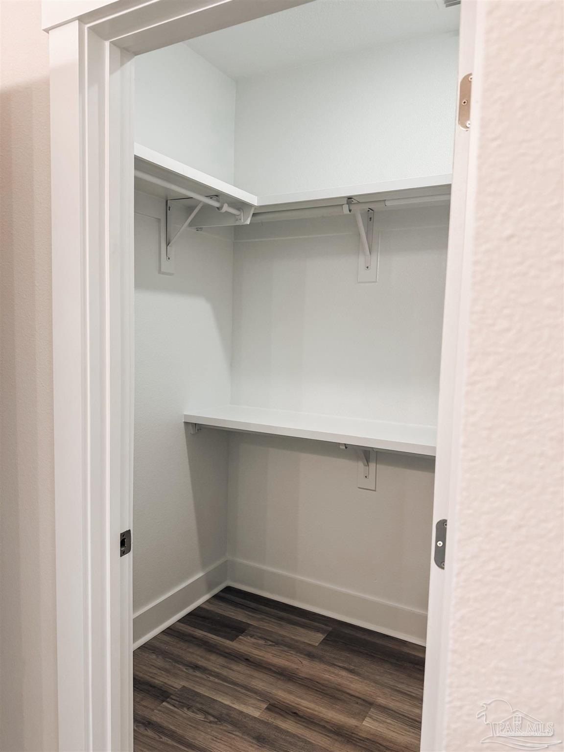 321 S F St. Pensacola, FL 32502