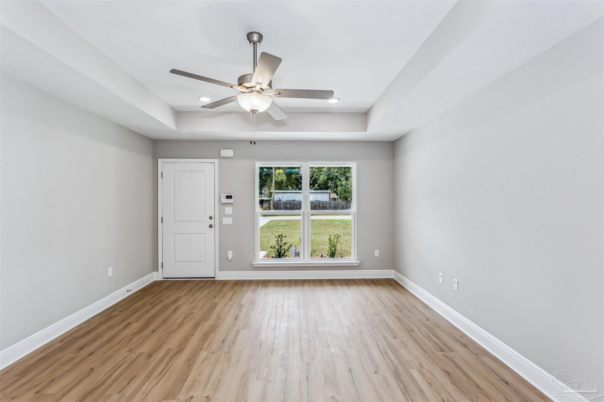 8418 Cherry Ave. Pensacola, FL 32534