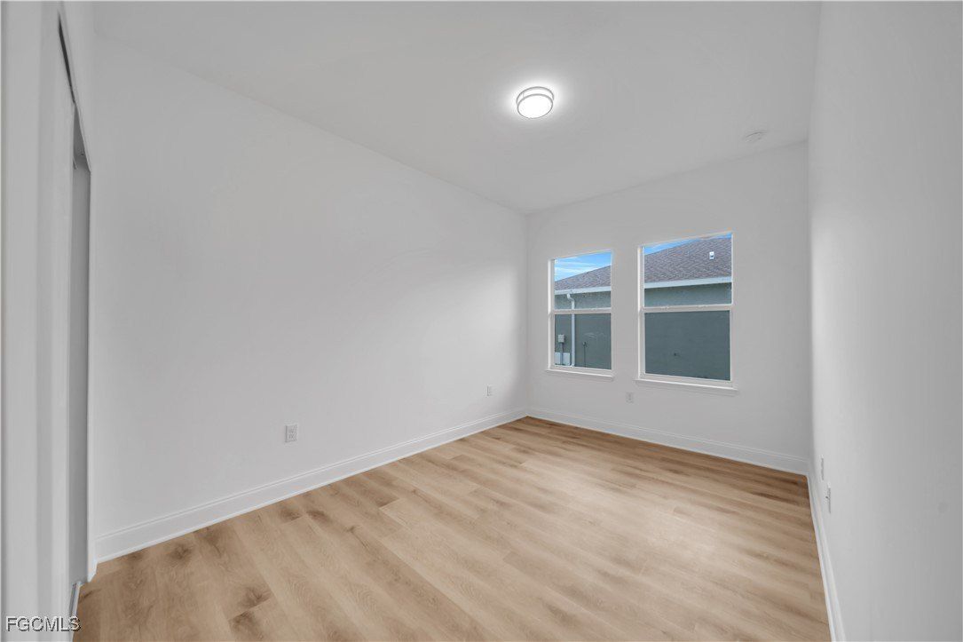 9333 Hialeah Terrace. Port Charlotte, FL 33981