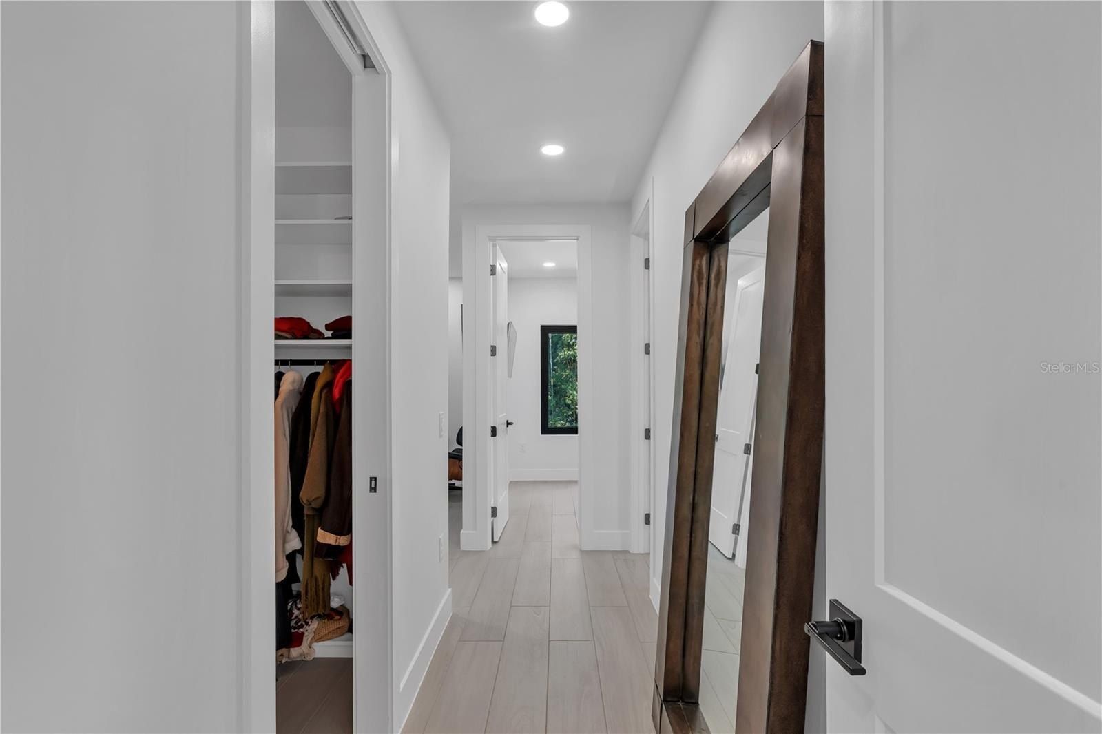 239 E Harding Street. Orlando, FL 32806