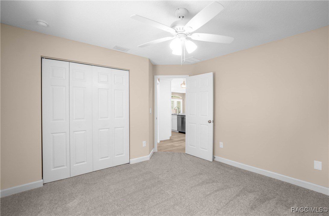 921 N Jill Avenue. Hernando, FL 34442