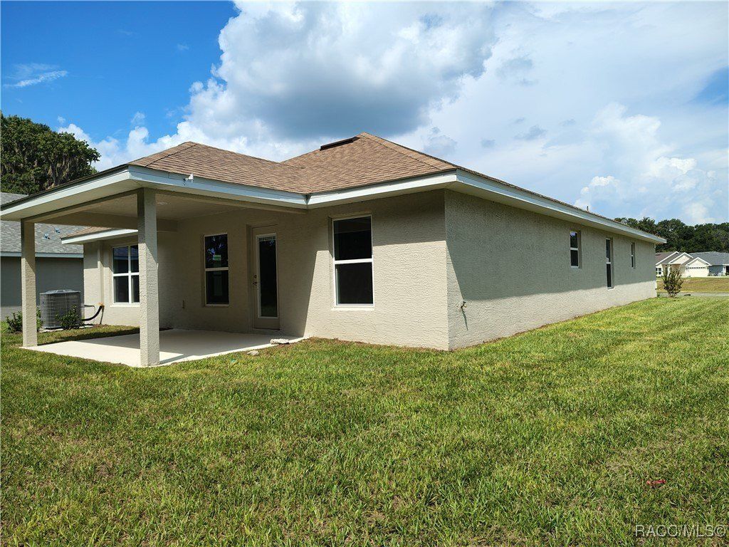 423 Wood Stork Trail. Inverness, FL 34453