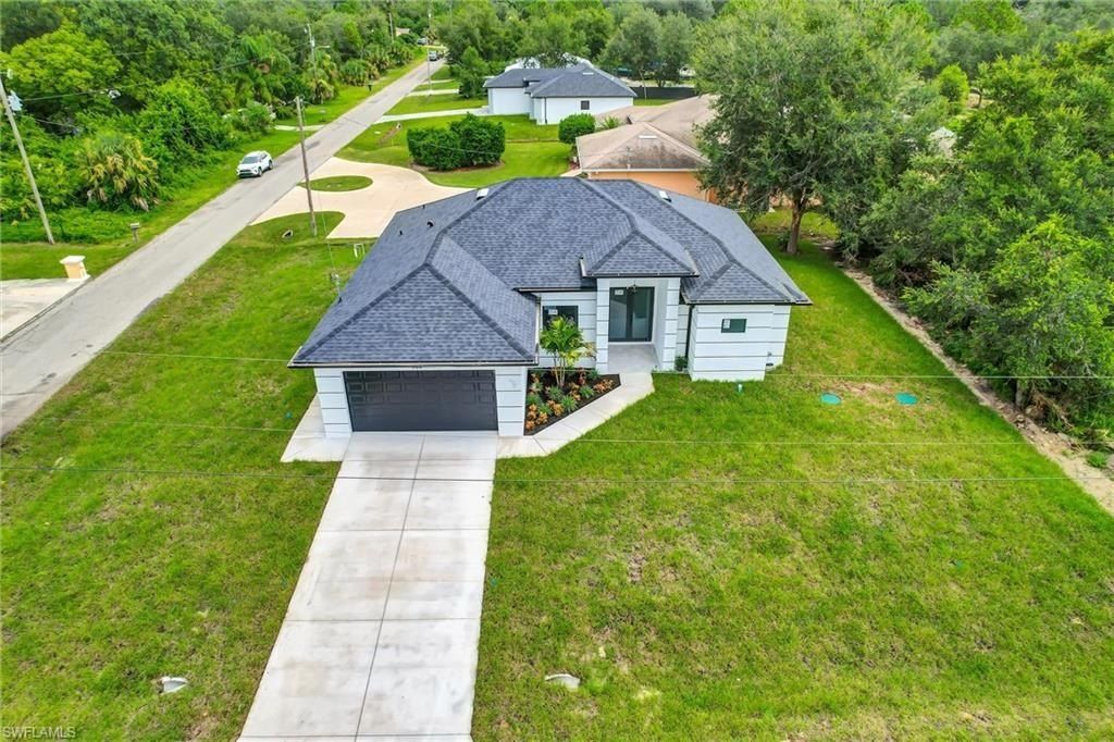 506 W 5Th. Lehigh Acres, FL 33972