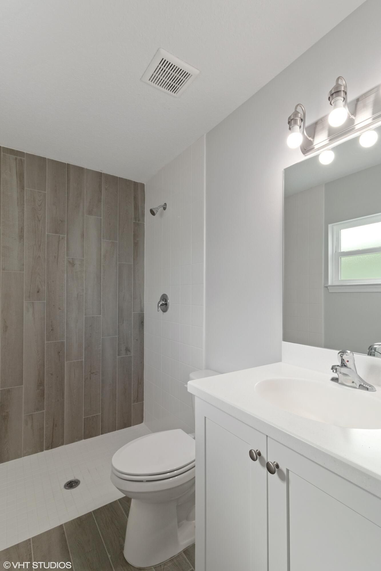 4910 Se Jack Avenue. Stuart, FL 34997