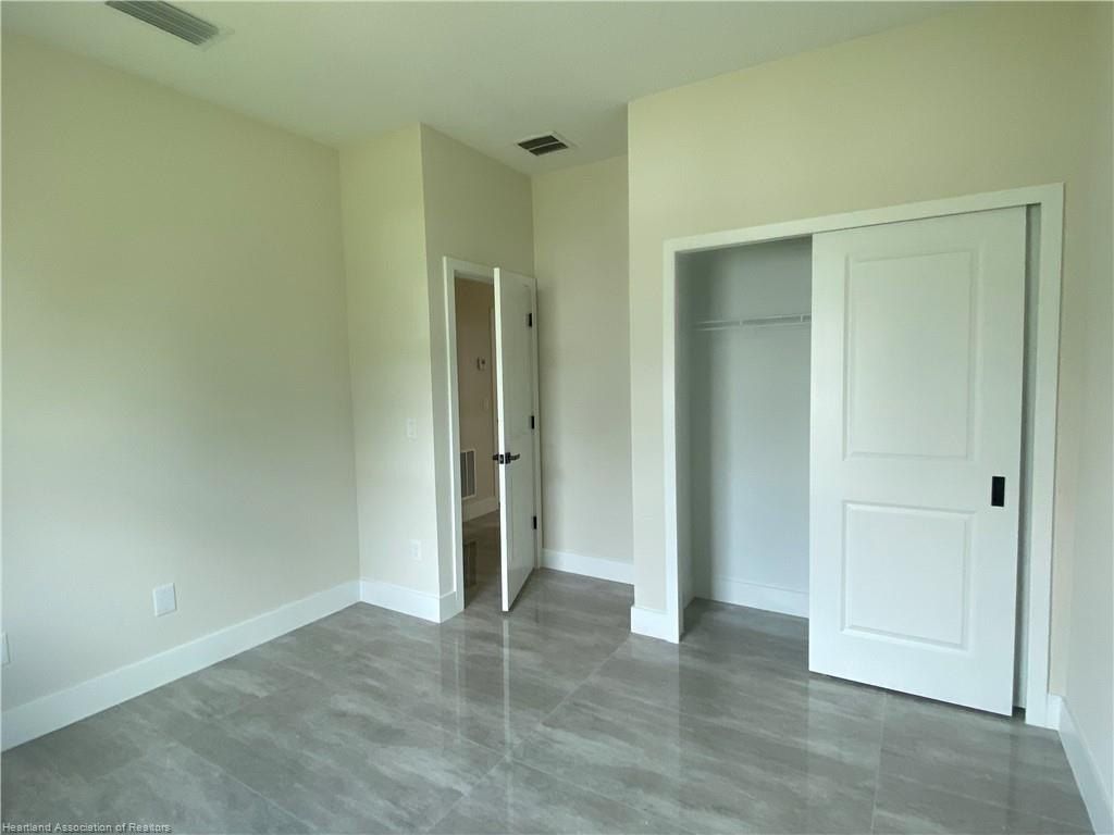 619 AstonMartin Drive. Sebring, FL 33872