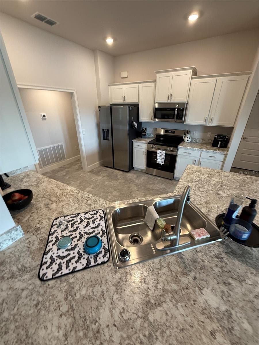 4019 Tullamore Lane. Auburndale, FL 33823