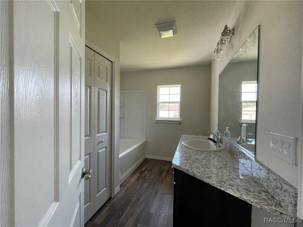 679 W Walkertown Drive. Citrus Springs, FL 34434