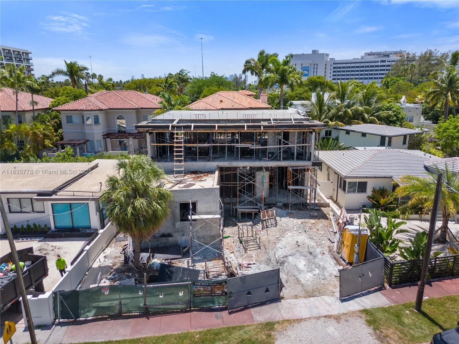 4152 Alton Rd. Miami Beach, FL 33140