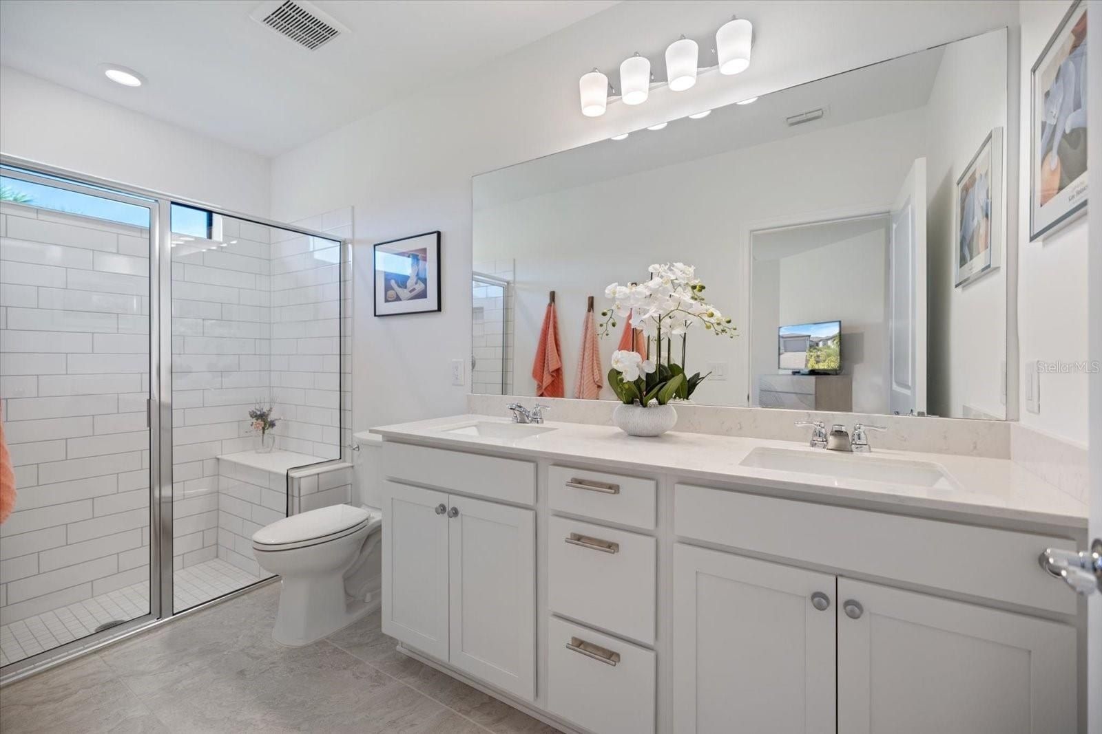 6511 Silverstar Drive. Sarasota, FL 34240