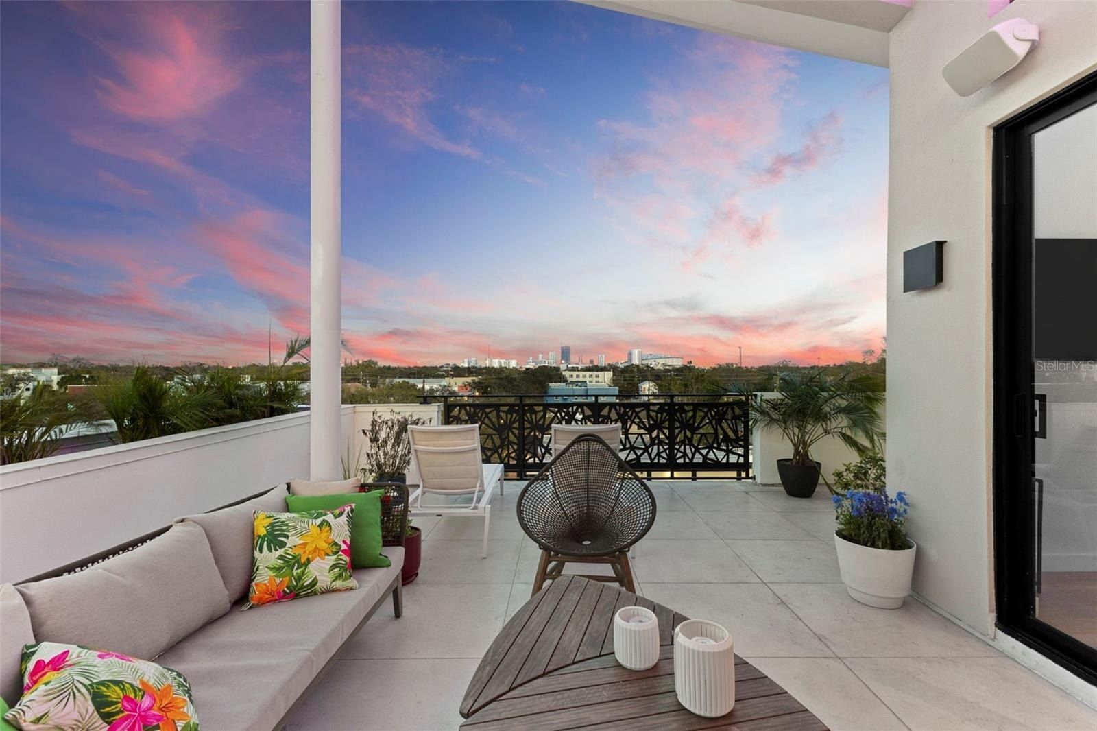 45 27Th Street S. St Petersburg, FL 33712